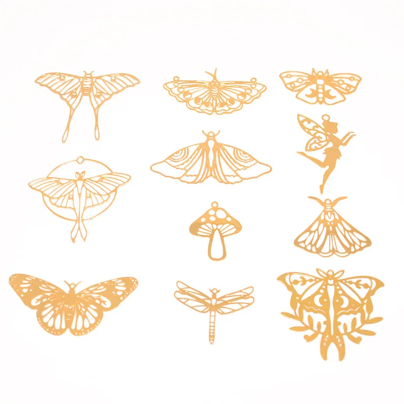 2pcs Copper Plated Butterfly Filigree Hanging Decor DIY Crystal Suncatcher Wind Chimes Making Connector Charms Jewelry Pendant