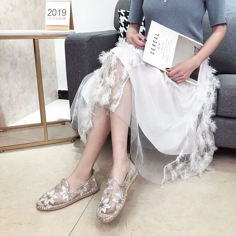 Mocassini estivi da donna Scarpe da ginnastica casual eleganti di lusso da donna per le tendenze delle donne 2024 Calzature comode per scarpe moda