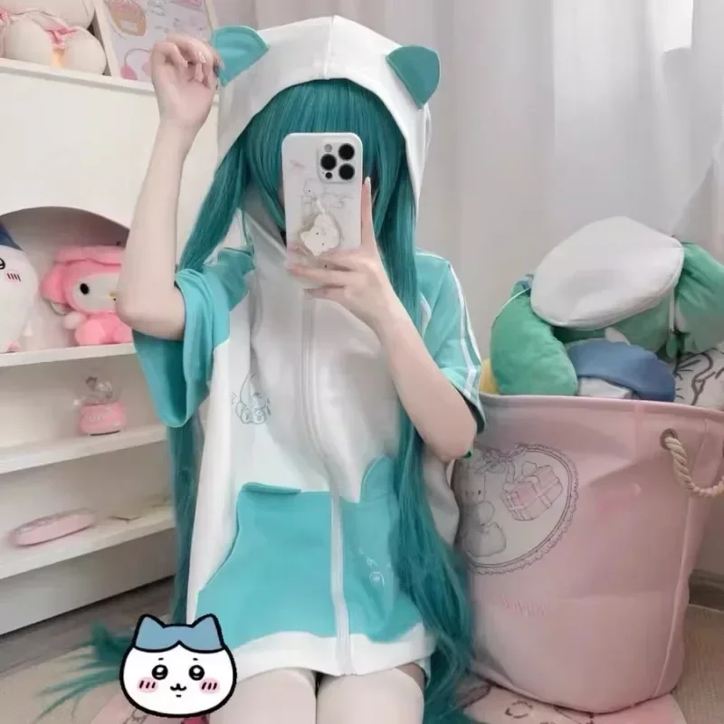 Miku Hooded Short S… - image