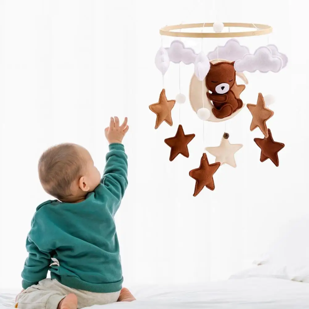 Handgemaakte babymobiel Handgemaakte vilten babybedjemobiel met slapende beer Wolken Sterren Kinderkamer Decor voor jongens Meisjes voor baby's