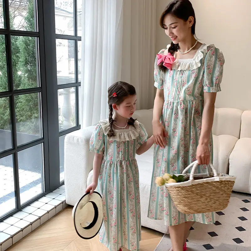 Family Matching Outfits Summer Korean Mother Daughter Dresses Fashion Family Look Mommy and Me Clothes Women Girl Floral Dress