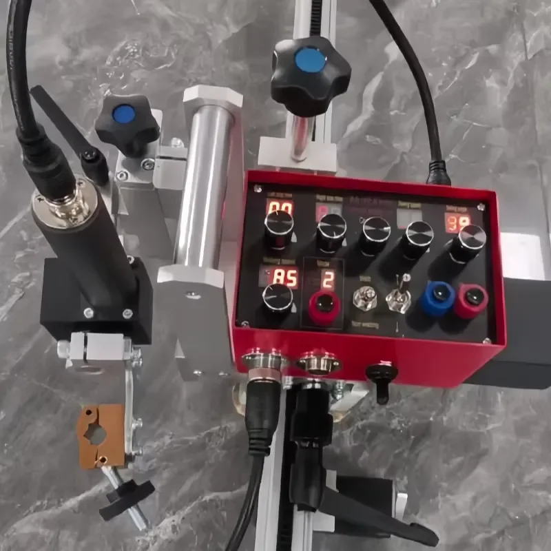 Install KA-HE8 Mig Welding Torch Swing Welding Tractor Magnetic Rail Linear Straight CO2 Welding Carriage