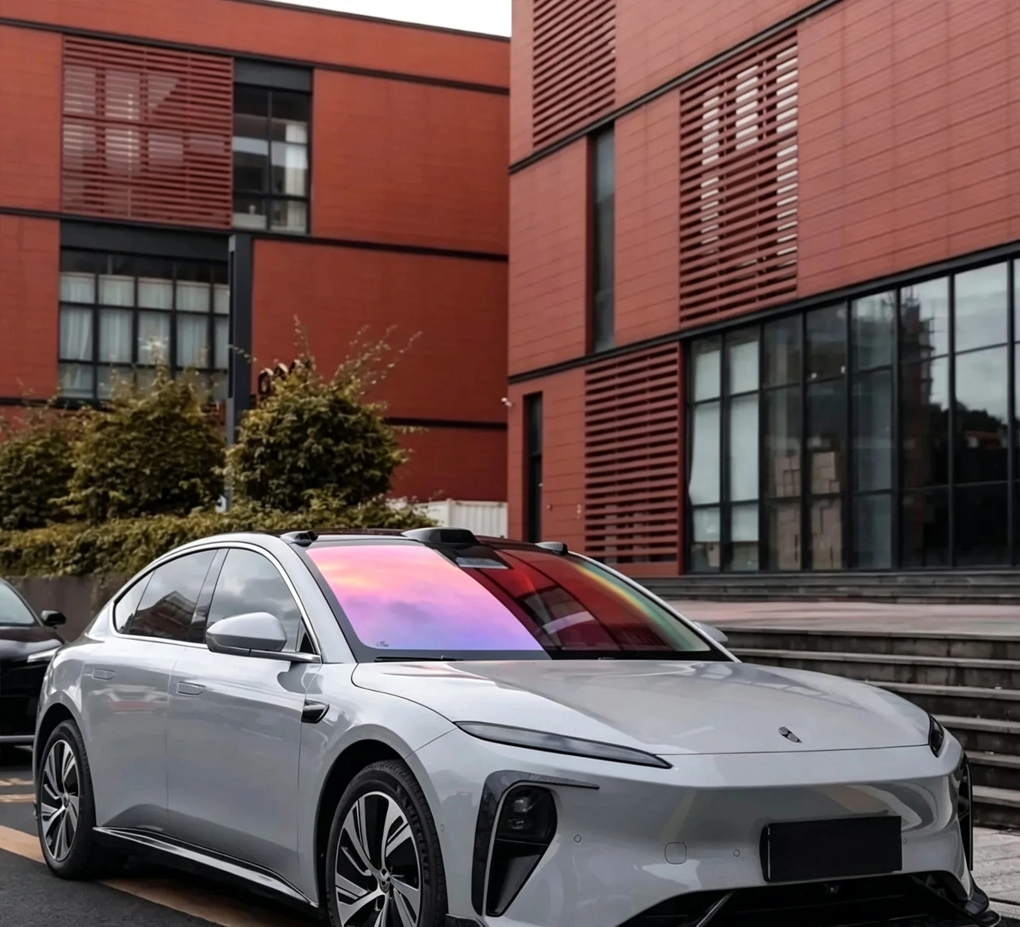 Anti-UV Red Phantom Car Window Tint, Iridescent Color-Shift Chameleon Windshield Film, Decorative Solar Film