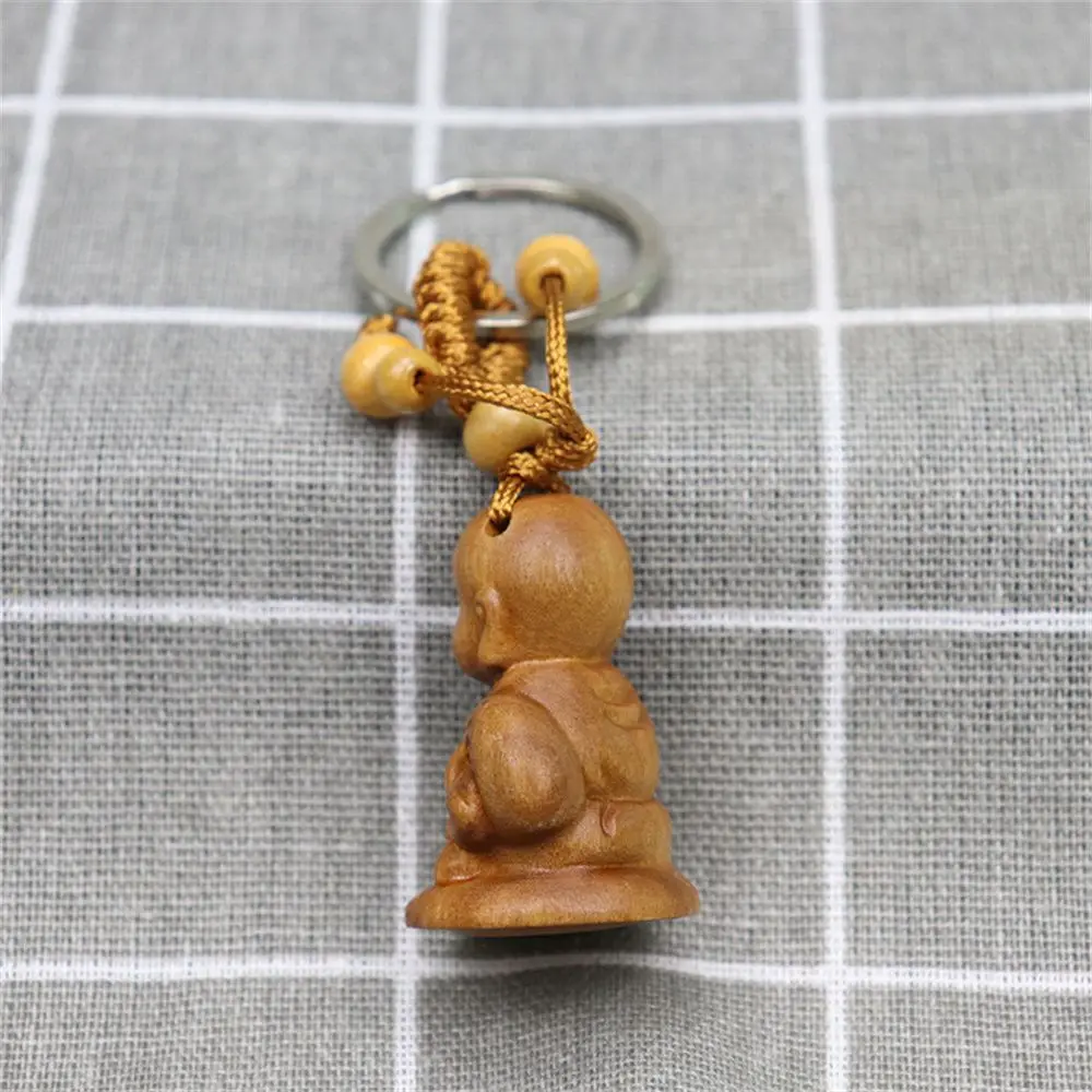 2021 Fashion Cute Wooden Keychain Buddha Monk Carving Pendant Key Ring Person Shape Key Holder Jewelry Gift Accessories