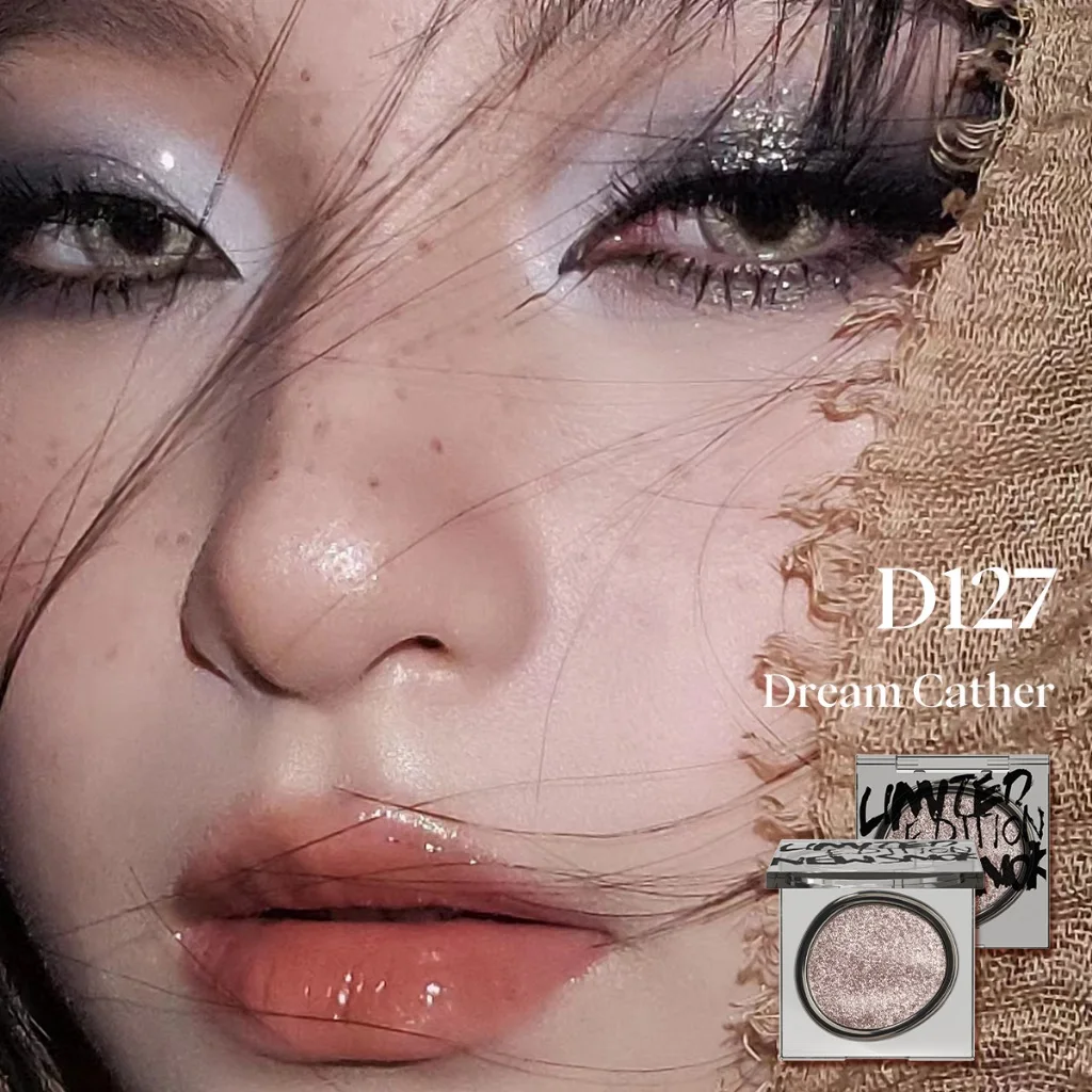 JOOCYEE Eyeshadow Single Long-lasting Natural Easy to blend High-pigmented Diamond shimmering Eyeshadow Black Blue