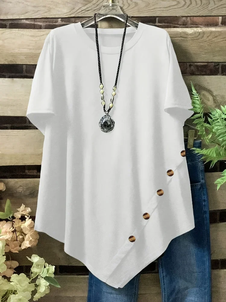 

Новые летние женские топы больших размеров, украшения на пуговицах, креативная одежда, удобная дышащая футболка с короткими рукавами и неровным подолом