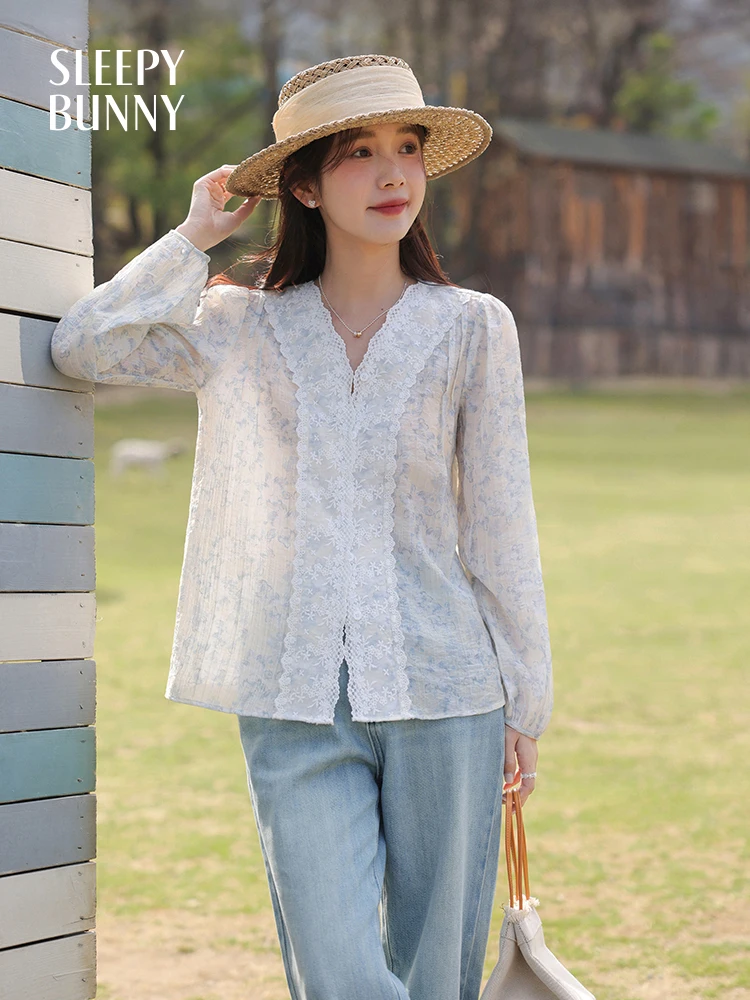 Lace Trim Floral Blouse Women Summer Puff Sleeve Vintage Loose Fit Elegant Lightweight Button Down Shirt Top with Ruffle Detail