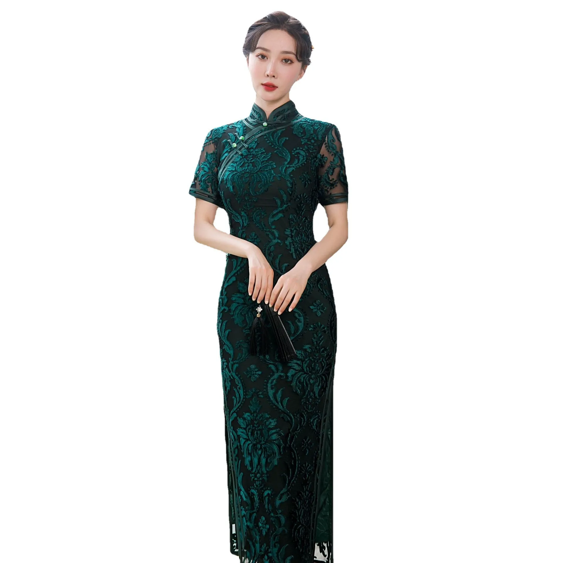 Qipao largo chino tradicional de talla grande para mujer, vestido de fiesta Cheongsam ahuecado de terciopelo Sexy, traje Oriental elegante