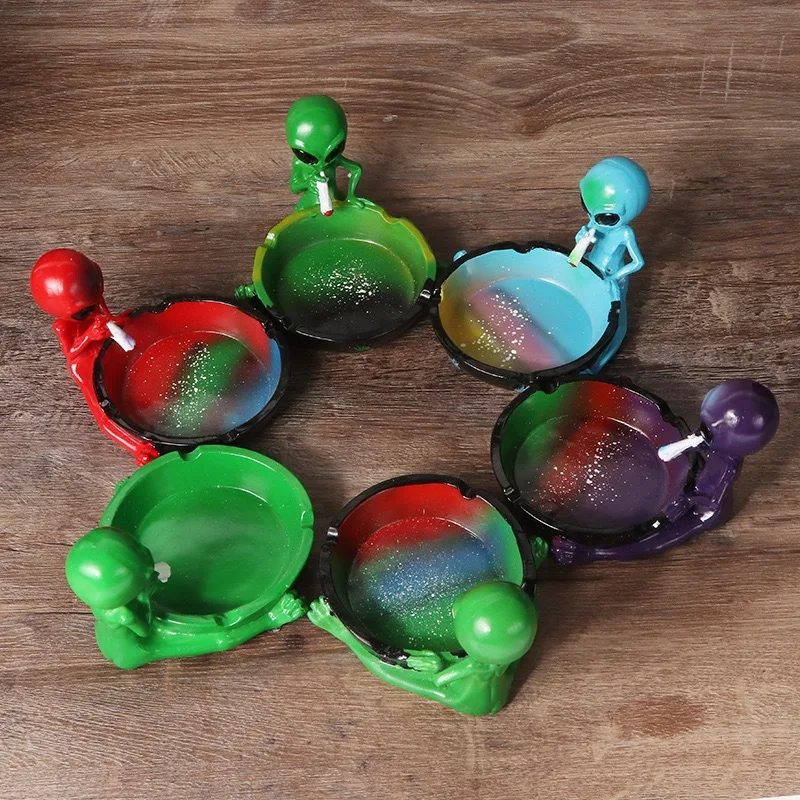 

Alien Et Ashtray Sculpture - Cross-Border Wholesale Resin Home Decor, Outdoor Garden & Patio Ashtray, Creative Et Design Gift