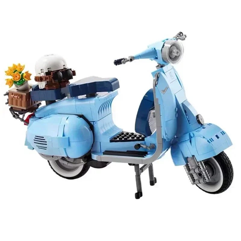 1106PCS Roman Holida Vespa 125 Technical Famous Motorcycle City Building Blocks MOTO Toys For Kids Gift