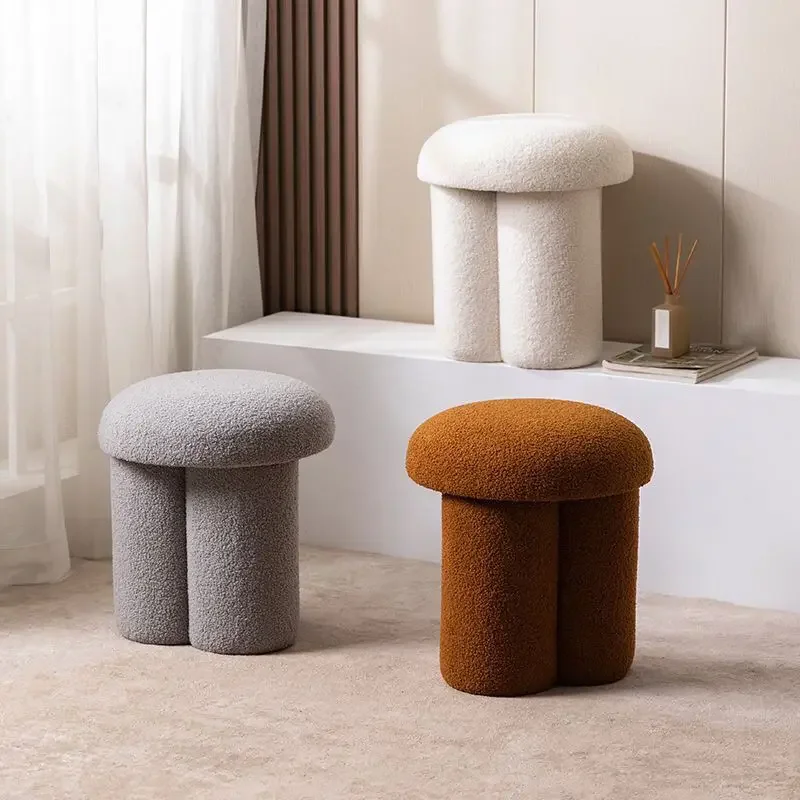 

Feature Special-shaped Shoe Changing Stool Light Luxury Makeup Stools Dressing Stool Household Pastoral Round Stool Low Ottomans