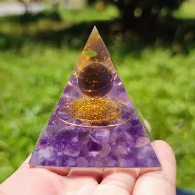 

5cm New Crystal Pyramid Car Ornament Purple Crystal Ball Tower Dripping Glue Home Desktop Decoration