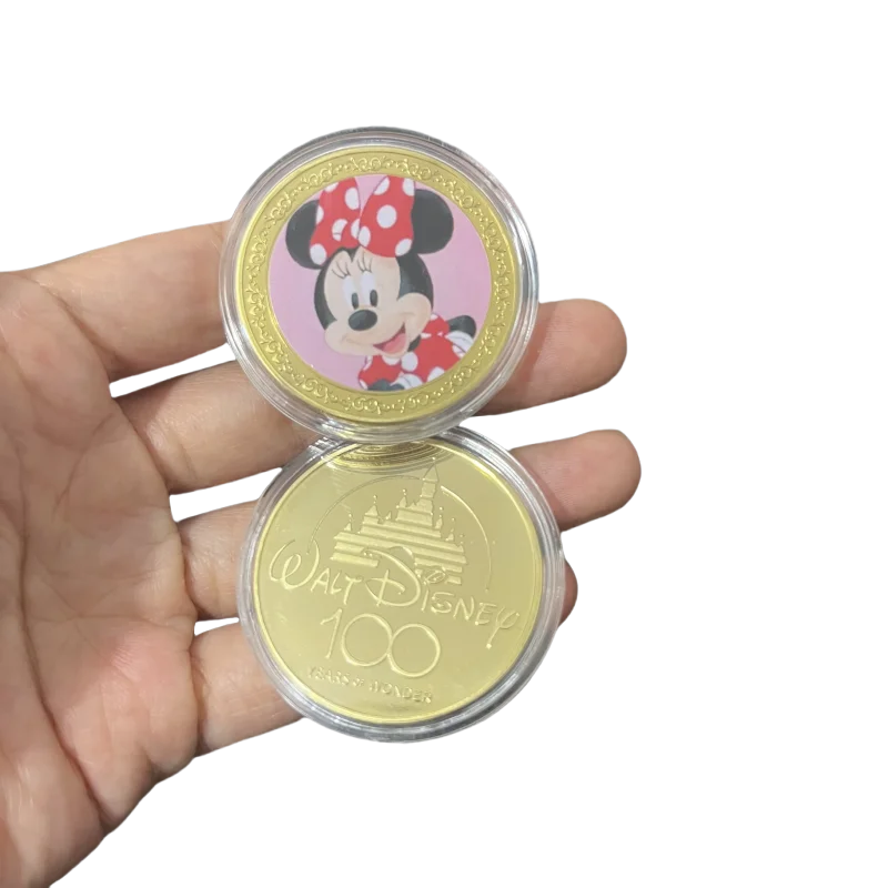 2025 nova disney mickey mouse banhado a ouro moeda dos desenhos animados anime periférico emblema pato donald disney 100 aniversário brinquedos cartão presente