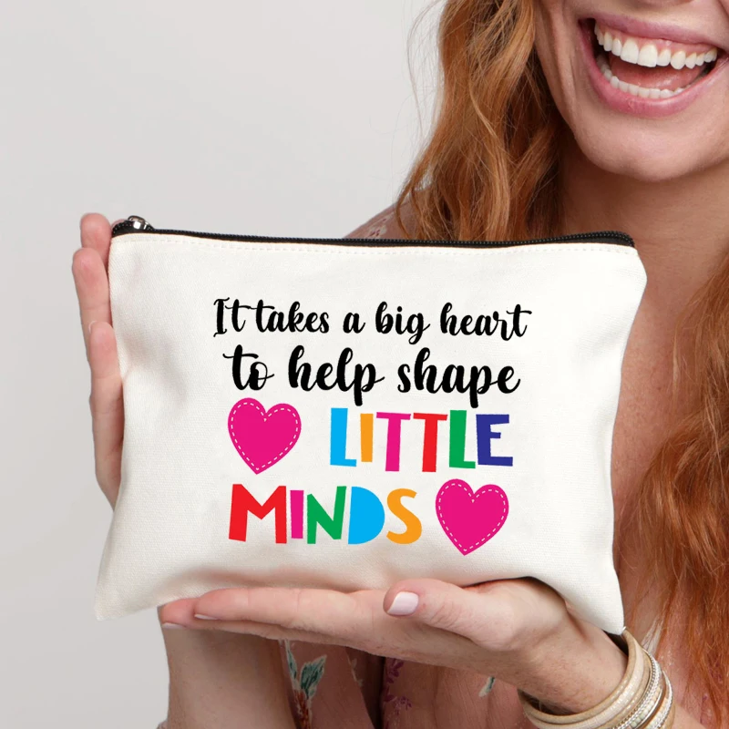 Gift for Teacher It Takes A Big Heart To Shope Little Minds Pattern Teacher's Cosmetic Bags Thank You Teacher Makeup Bags