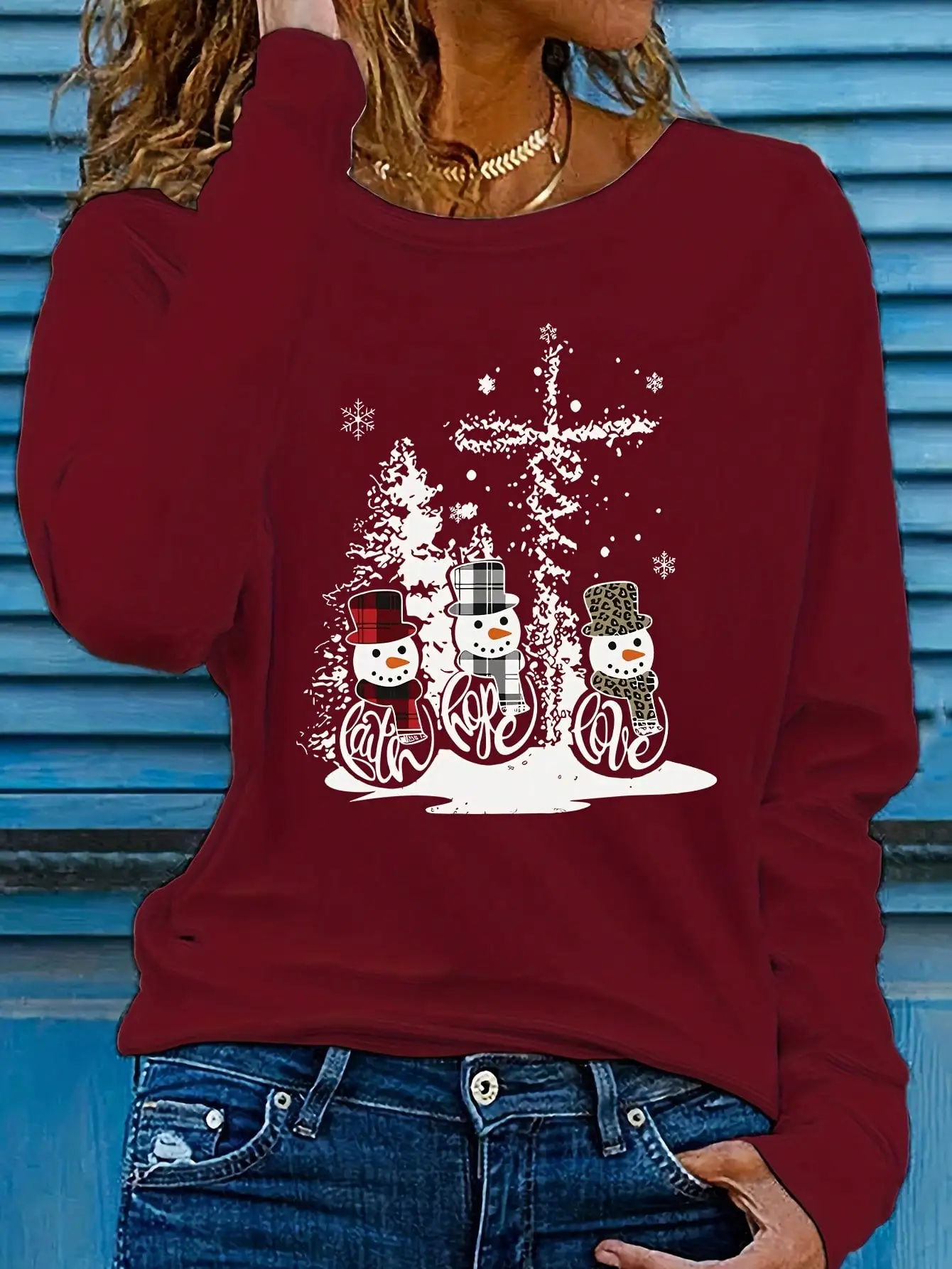 

Women's Christmas Snowman Print Long Sleeve T-Shirt, Dropped Shoulder, Festive Holiday Top for Xmas & New Year