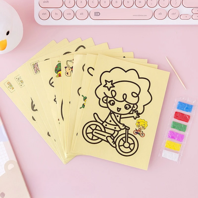 1pcs เด็กภาพวาดทรายชุดเด็ก DIY Handmade สีทรายอนุบาลการ์ตูนปริศนาของเล่น