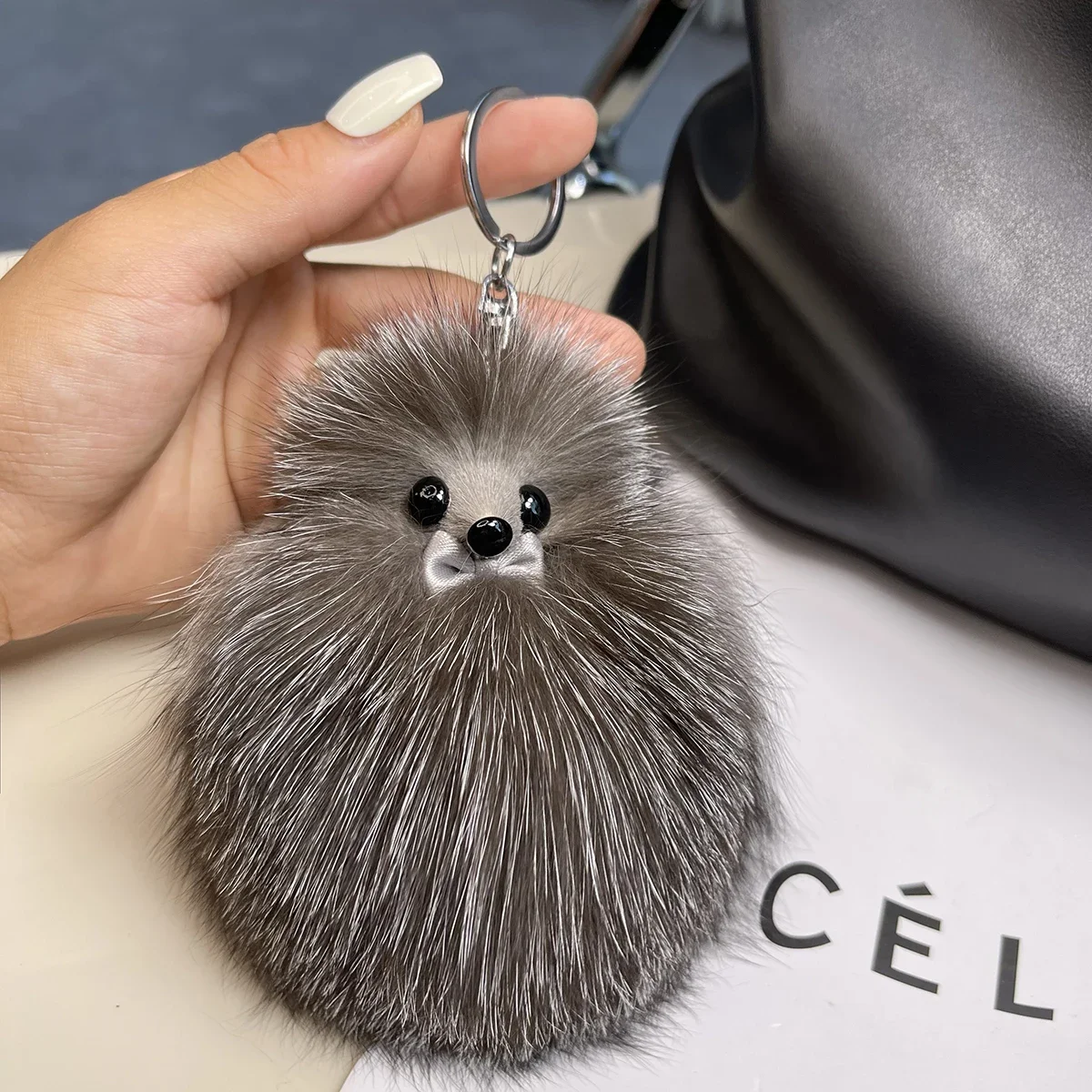 

2024 Fashion Cute Fluffy Little Fox Real Keychain Pendant Girl Children Bag Accessories Toy Gifl Car Soft Pompom Keychains