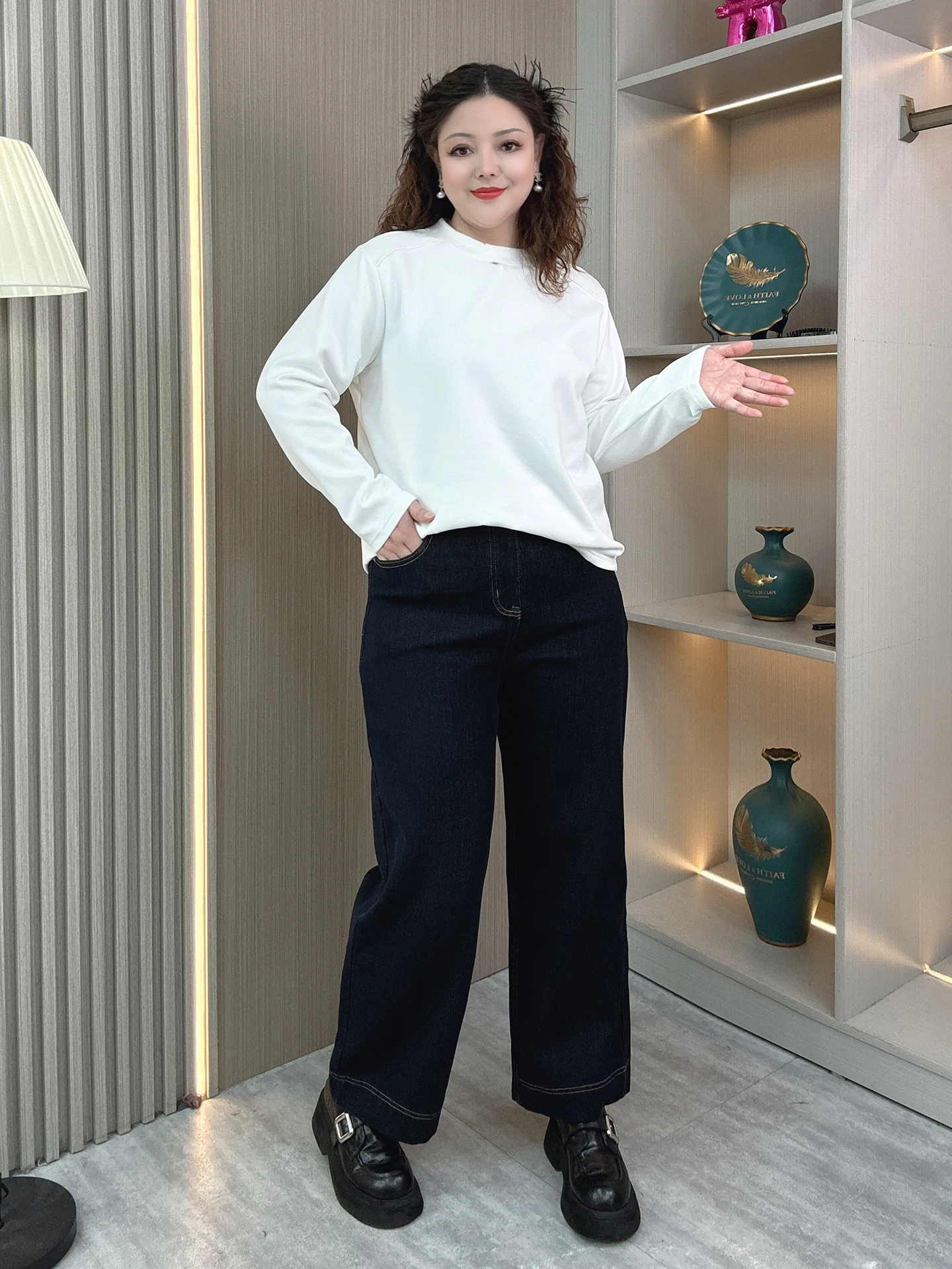 

Женские прямые джинсы больших размеров на подкладке с эластичной резинкой на талии, свободные широкие брюки, осень-зима, темно-синие утягивающие брюки