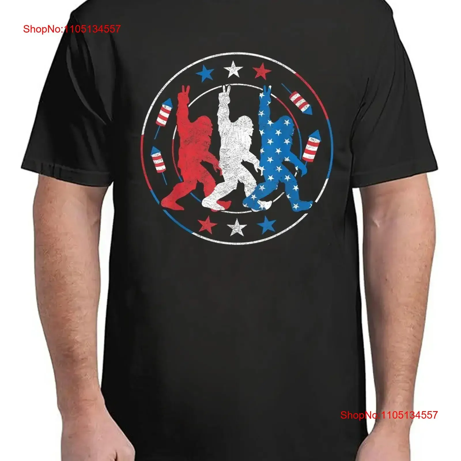 تي شيرت 4th of July Sasquatch بعلم أمريكي أمريكي تي شيرت مودي للكبار S 4XL قميص مغسول عتيق للارتداء اليومي مريح غير رسمي