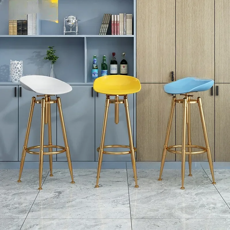 Salon Stoelen Midden Eeuw Stoel Manicure Houten Tuin Gamer Schoonheid Nordic Make-Up Verstelbare Bar Tabouret Design Metal Gaming