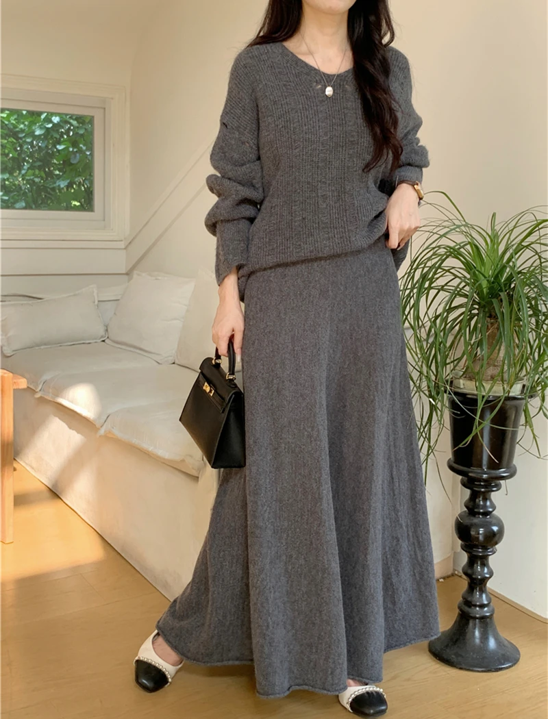 

2024 Fall and Winter New Women Two Piece Skirt Sets Elegant V-neck Long Sleeve Loose Sweater + A Line Long Skirt Outfits Female