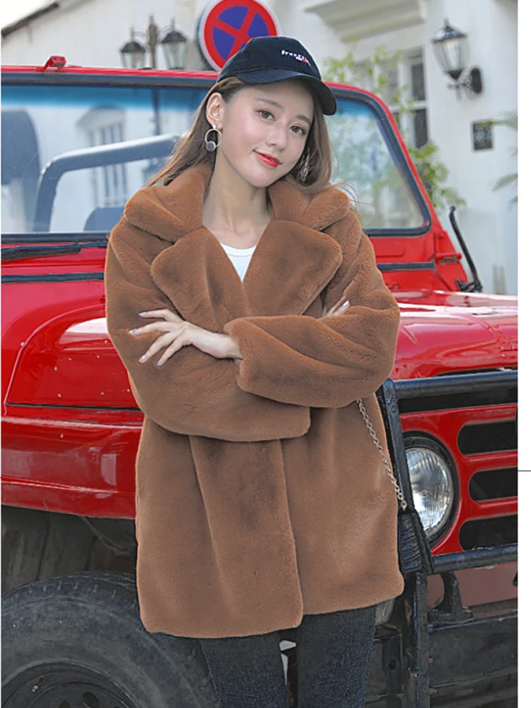 

2023 New Women Winter Warm Faux Fur Coat Thick Women Middle -Long Overcoat Turn Down Collar Women Warm Female Casaco Feminino