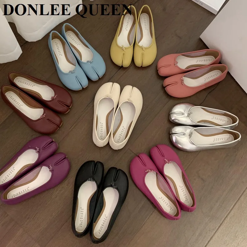 2023 New Brand Split Toe Flats Shoes Women Genuine Leather Ballet Cloven Hoof Designer Tabi Casual Shoe Fashion Sliver Ballerina