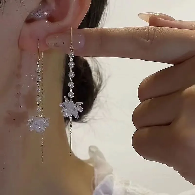 Vergoldete Kristallblatt-Quasten-Tropfenohrringe für Frauen, glänzende Zirkon-Blume, baumelnde Ohrringe, Hochzeit, Schmuck, Geschenk, Y2k – Detail 14