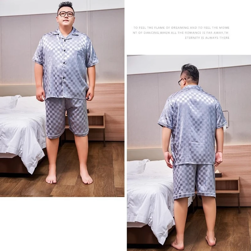 5XL PLUS ขนาดชุดนอนสําหรับชาย 150KG ฤดูร้อนซาติน Silky ชุดนอนแขนสั้นกางเกงขาสั้น 2PCS ชุดหลวมหรูหราลายสก๊อตเสื้อผ้า