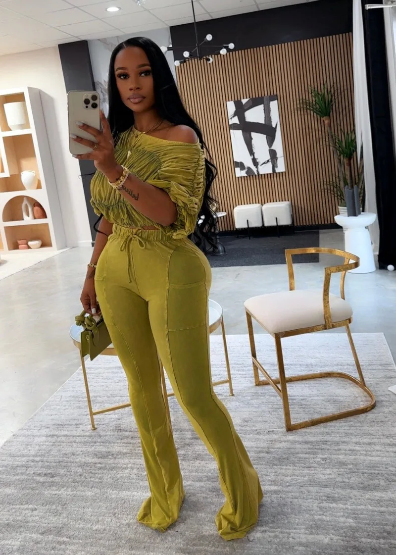 

Однотонный комплект из 2 предметов, сексуальный укороченный топ с косым воротником и длинными рукавами + карманы с высокой талией, тонкие расклешенные брюки, женские модные костюмы