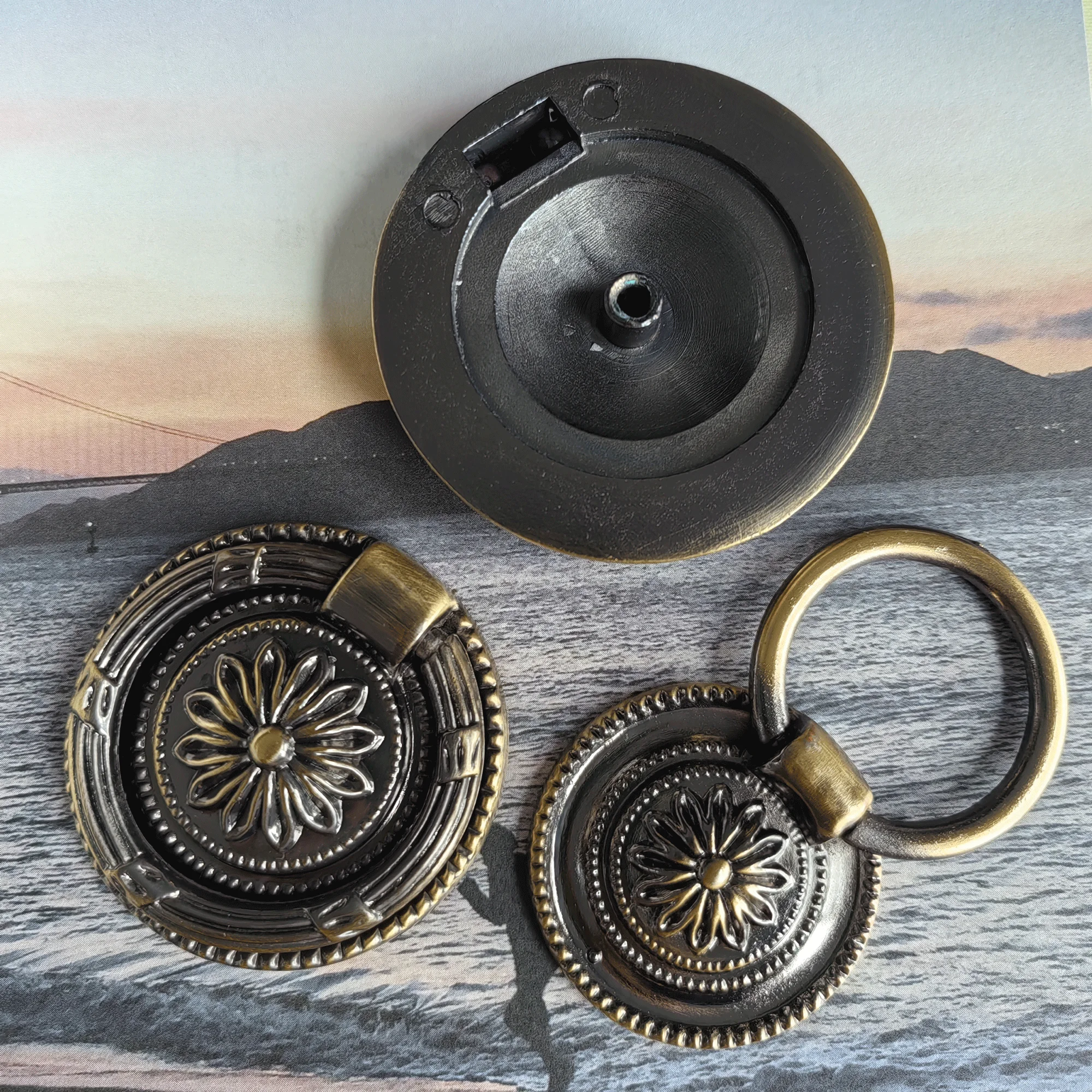1 PC Vintage Zinc Alloy Antique Bronze Cabinet Handles Round Ring Wardrobe Pulls Retro Drawer Box Knobs Kitchen Accessories