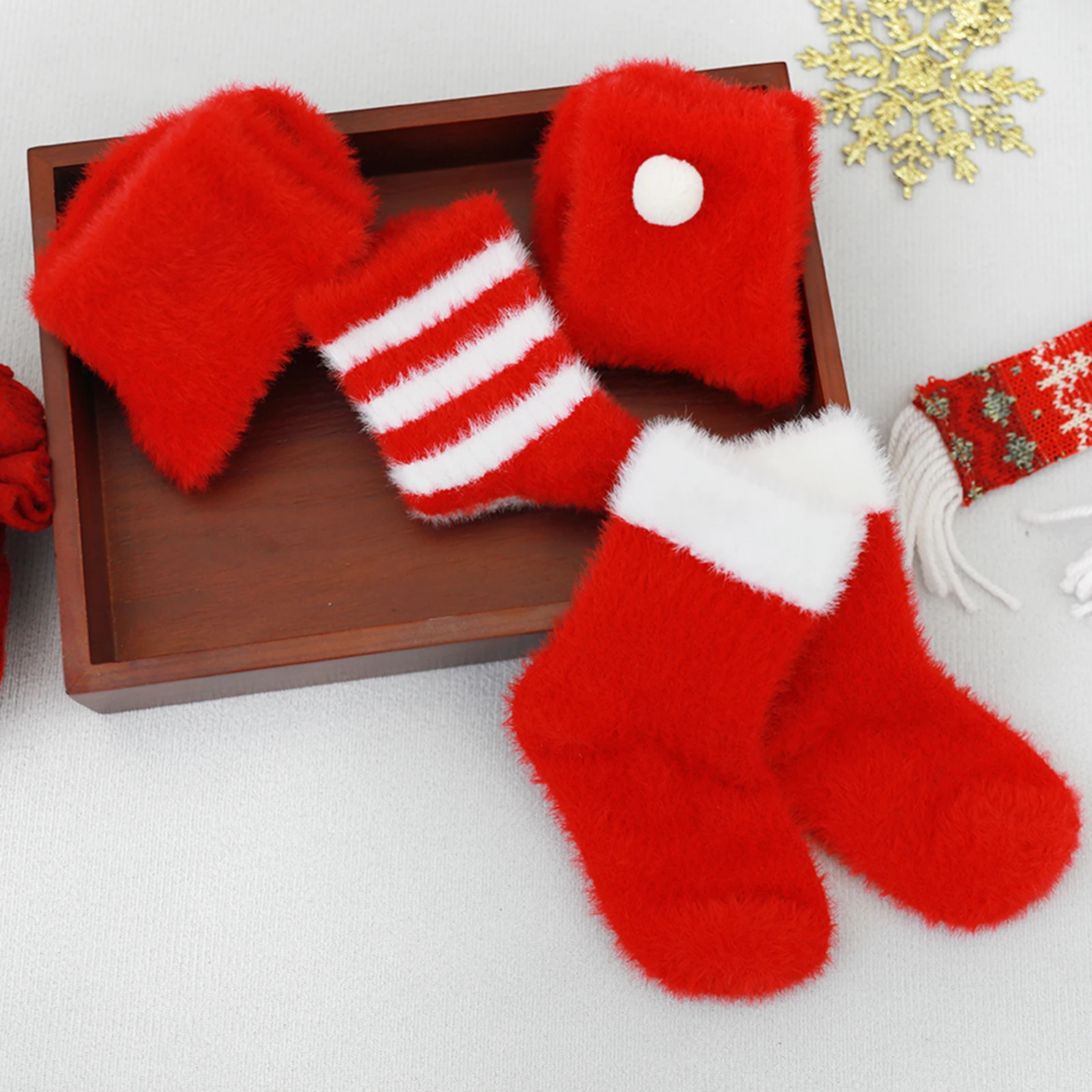 1-6 Years Toddler Christmas Socks Non-Slip Floor Socks Winter Warm Fuzzy Crew Socks for Kids Girls Boys