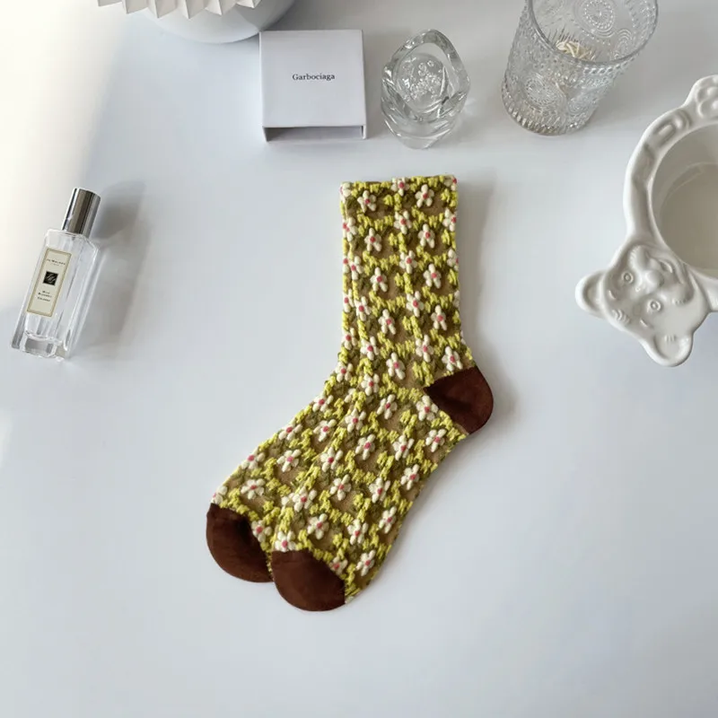Fashion Harajuku Retro Woman Floral Vintage Jacquard Socks Novelty Ethnic Kawaii Cotton Casual Classic Ladies Girls Funny Sox