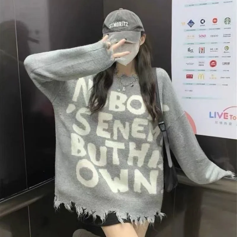 American Ripped Sweater for Women's Autumn and Winter 2024 New Design Sense Letter Loose Medium Long Sleeved Knitted Top