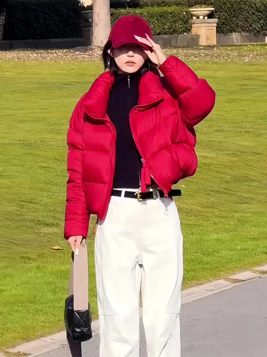 

Faionable ort Red down Jaet Women's Winter 2026 White Du Feather Stand Collar Puffy Faux Fur Trimmed Outerwear