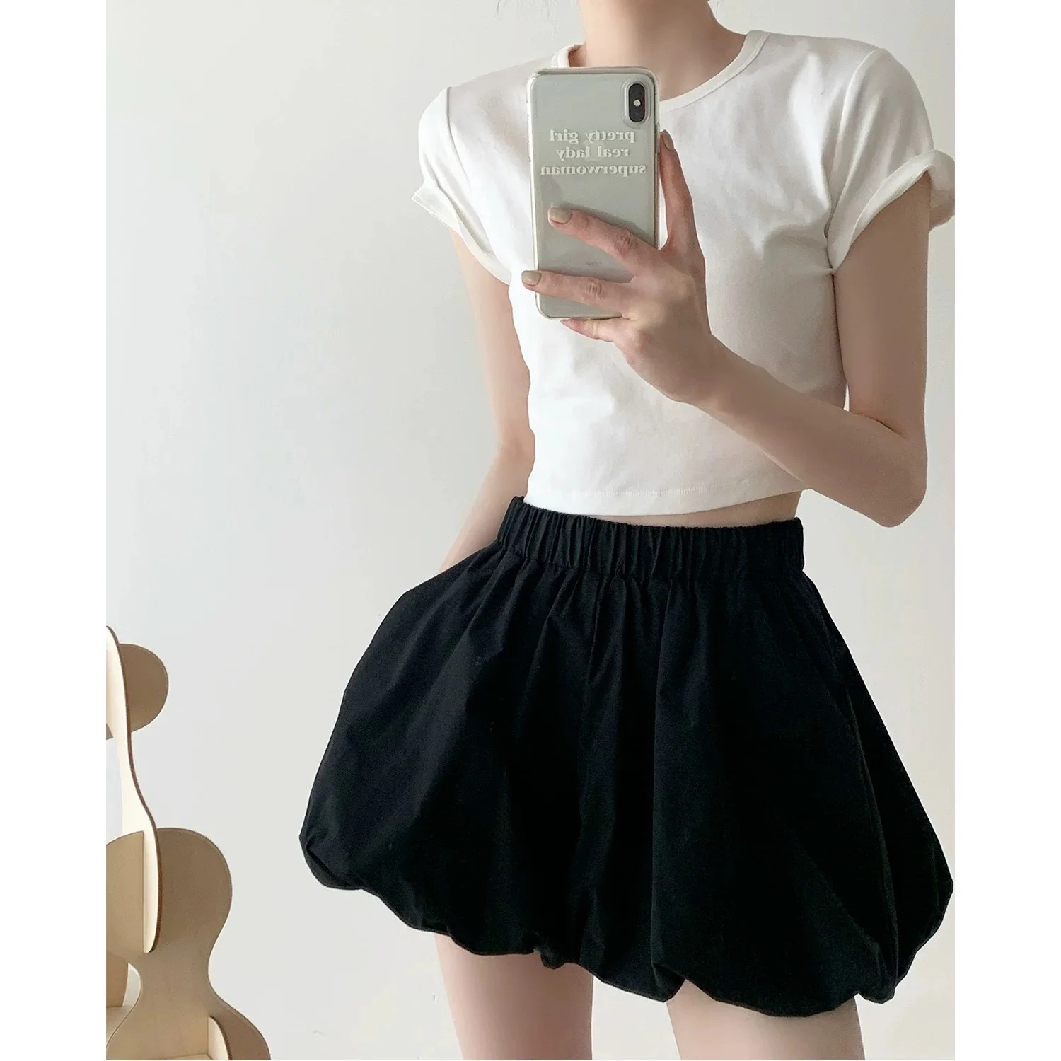 

High Waist Casual Shorts For Women - Coigarsam Spring Bud Design In Black & White