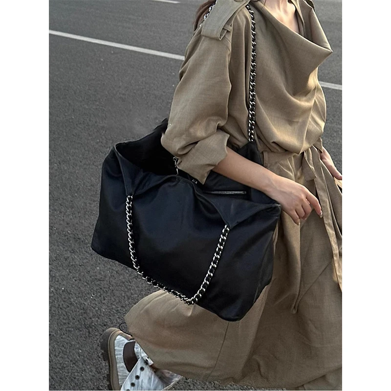 حقيبة يد كبيرة السعة للتنقل اليومي، حقيبة كتف نسائية، حقيبة تحت الذراع بسلسلة، تصميم على شكل حقيبة قمامة، أسلوب كوري عصري من ...