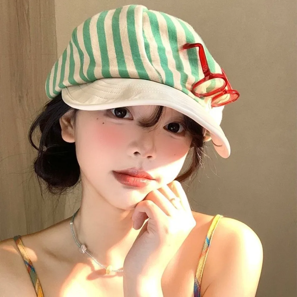 

Vintage Korean Striped Berets Y2k Retro Painter Berets Versatile Casual Beanie Cap Women
