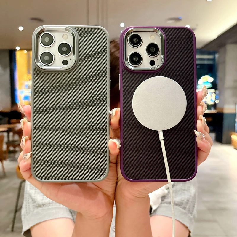 Luksusowe, matowe etui na telefon z włókna węglowego z mocowaniem MagSafe do iPhone'a 16 Pro Max 14 11 12 13 15 Pro Max, z bumperem.