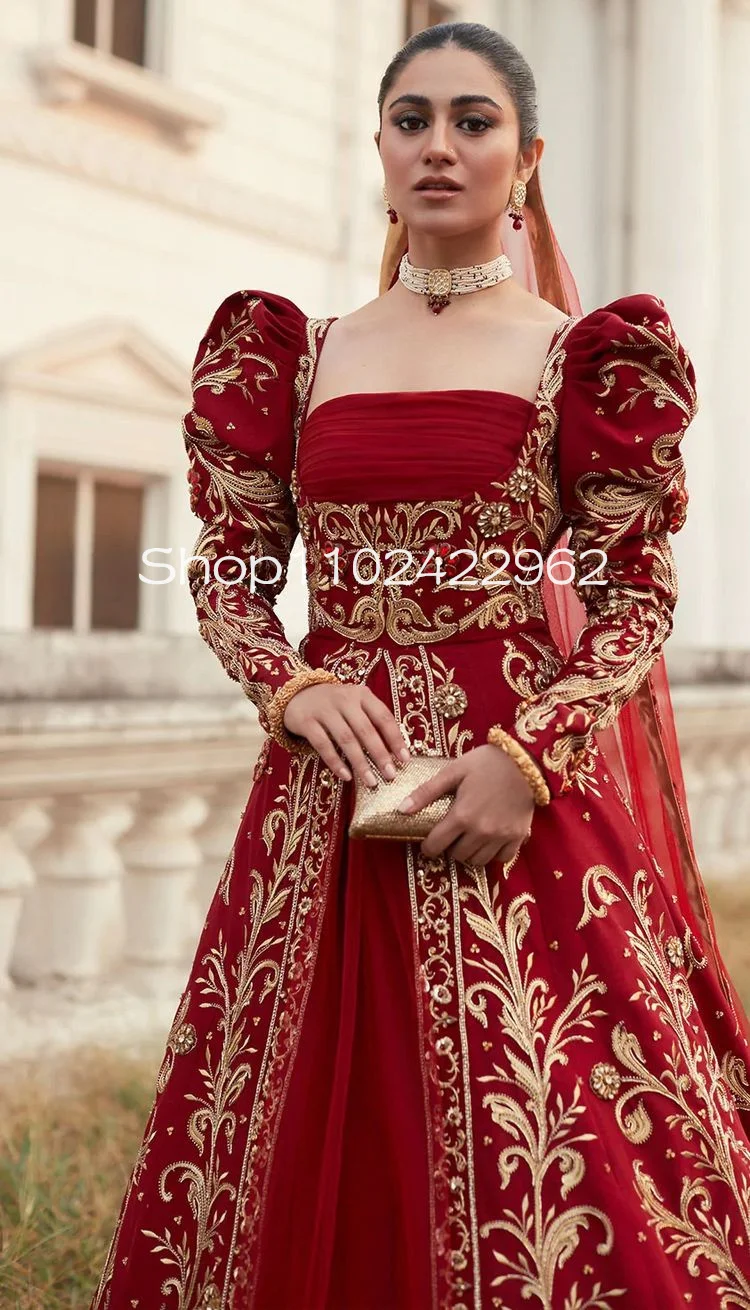 Red Princess Pakistani Wedding Dresses Fairy Puffy Long Sleeve Gold Applique Beaded Crimson Queen Caftan Bridal Gown