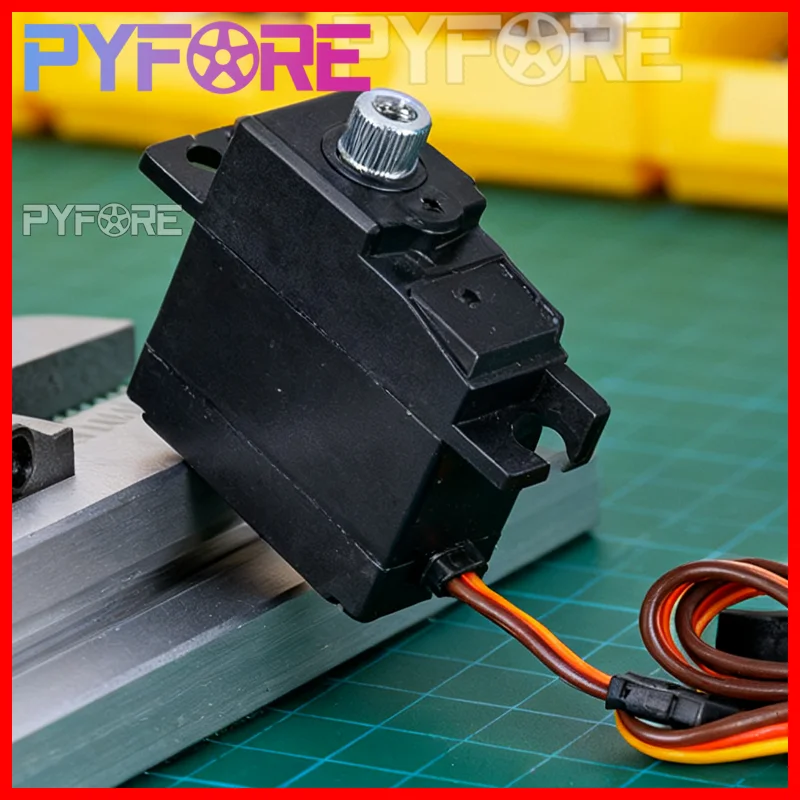 

PYFORE YK4101 YK4102 YK4103 YK4082 1/10 1/8 RC Differential Gear Shift 17g Metal Gear Small Servo Electric Model Car Crawler