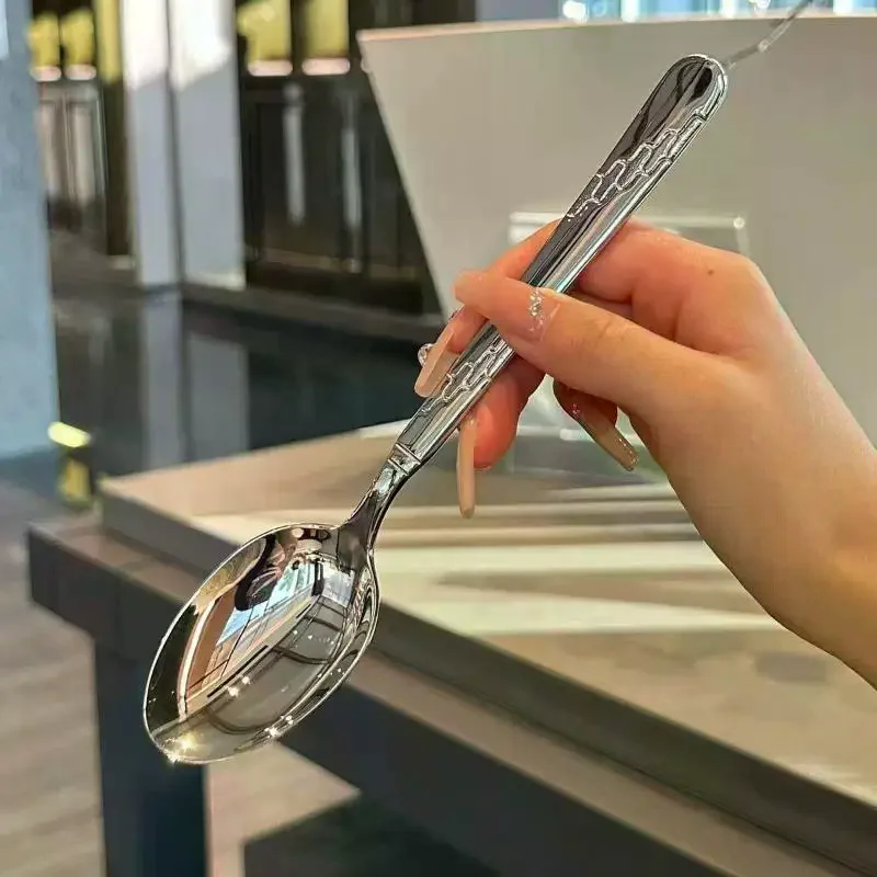 Stainless Steel Round Spoon Large Size Dining Spoon Rice Serving Spoon Drain Hole Heat Spoons Kitchen Tool Utensils
