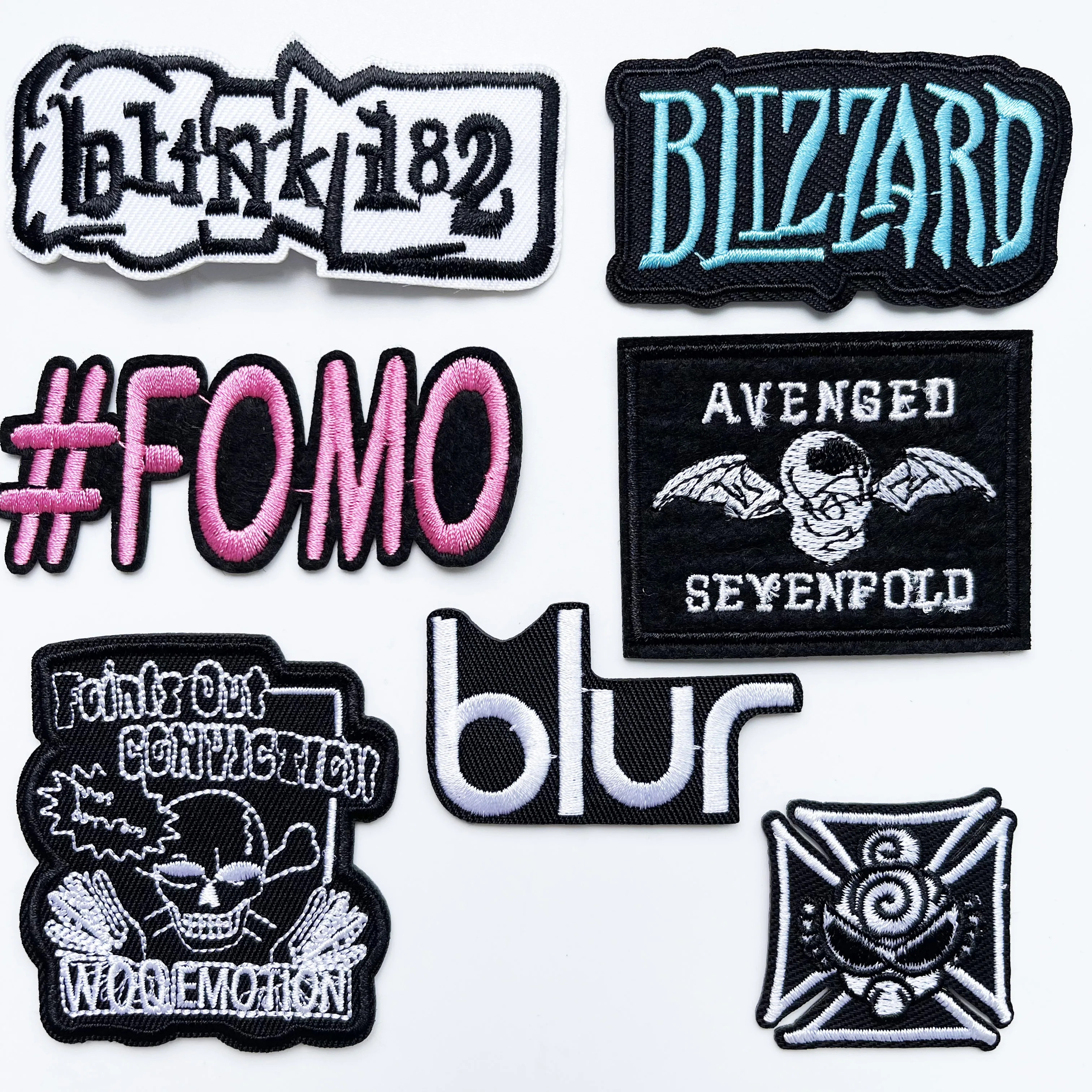 Rock Patches Embroidered Heavy Metal Patch for Clothing music Patches Music Punk Badges Skull Hand Sewing Applique for Jacket