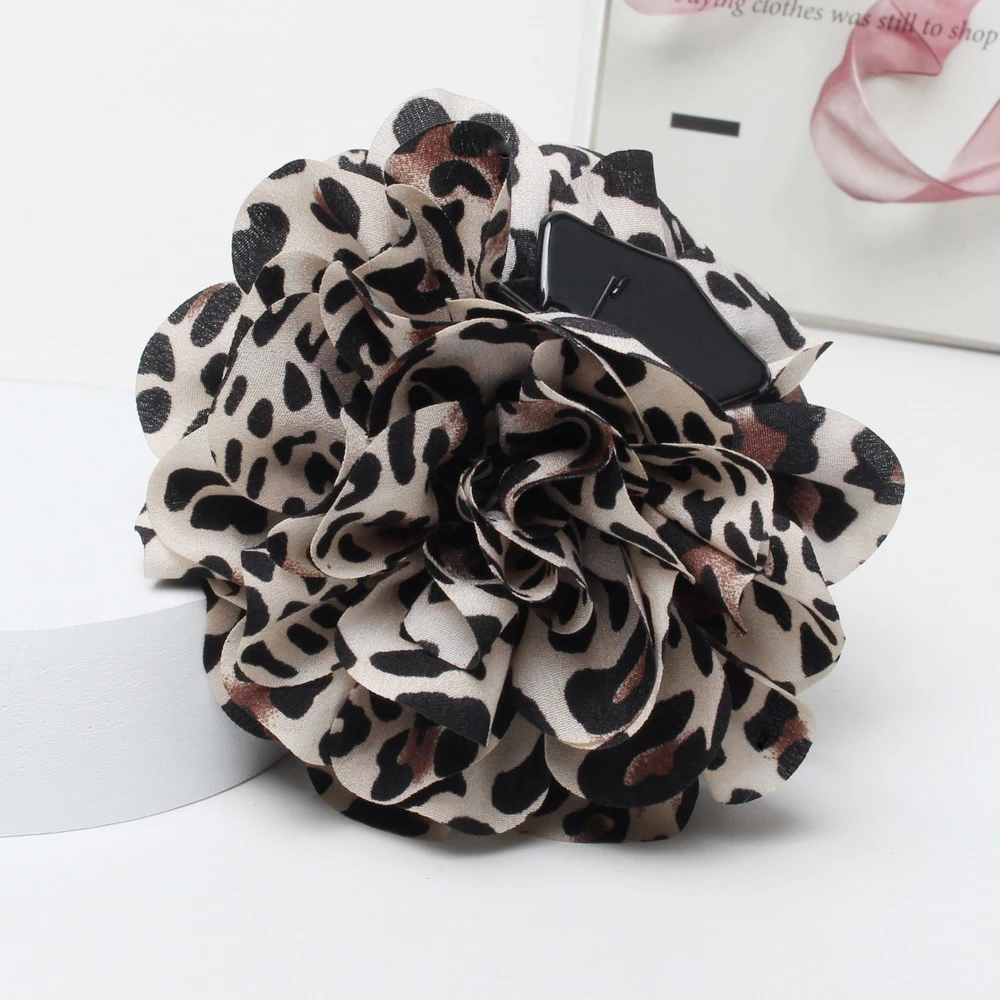 

Fabric Flower Hair Claw Clips for Women Girls Leopard hair claws Hair Clip Barrette Plastic Hair Clamps Hair Accessories