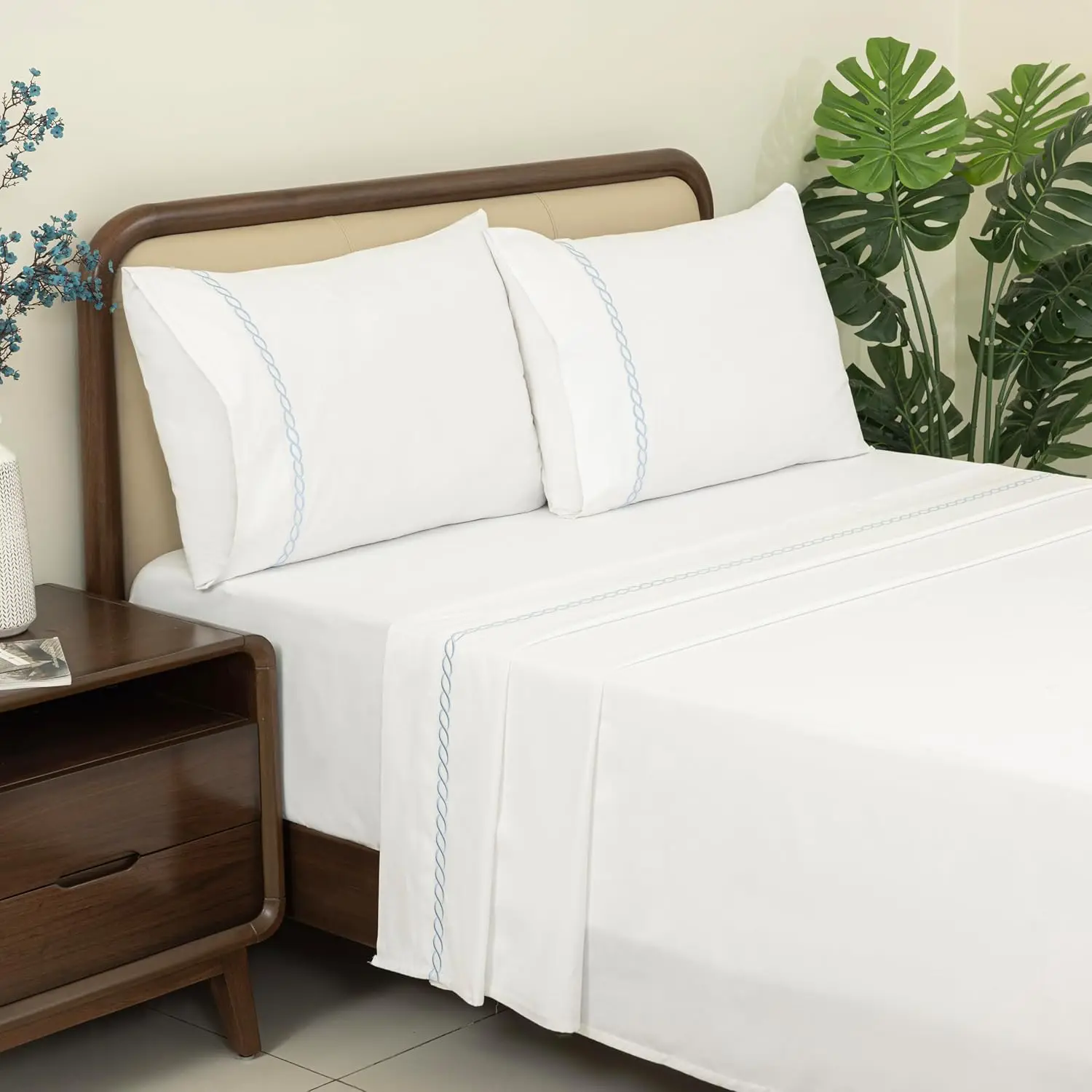 

Full Cotton Sheet Set Full Size 4 Piece with Embroidered Edges Deep Pocket