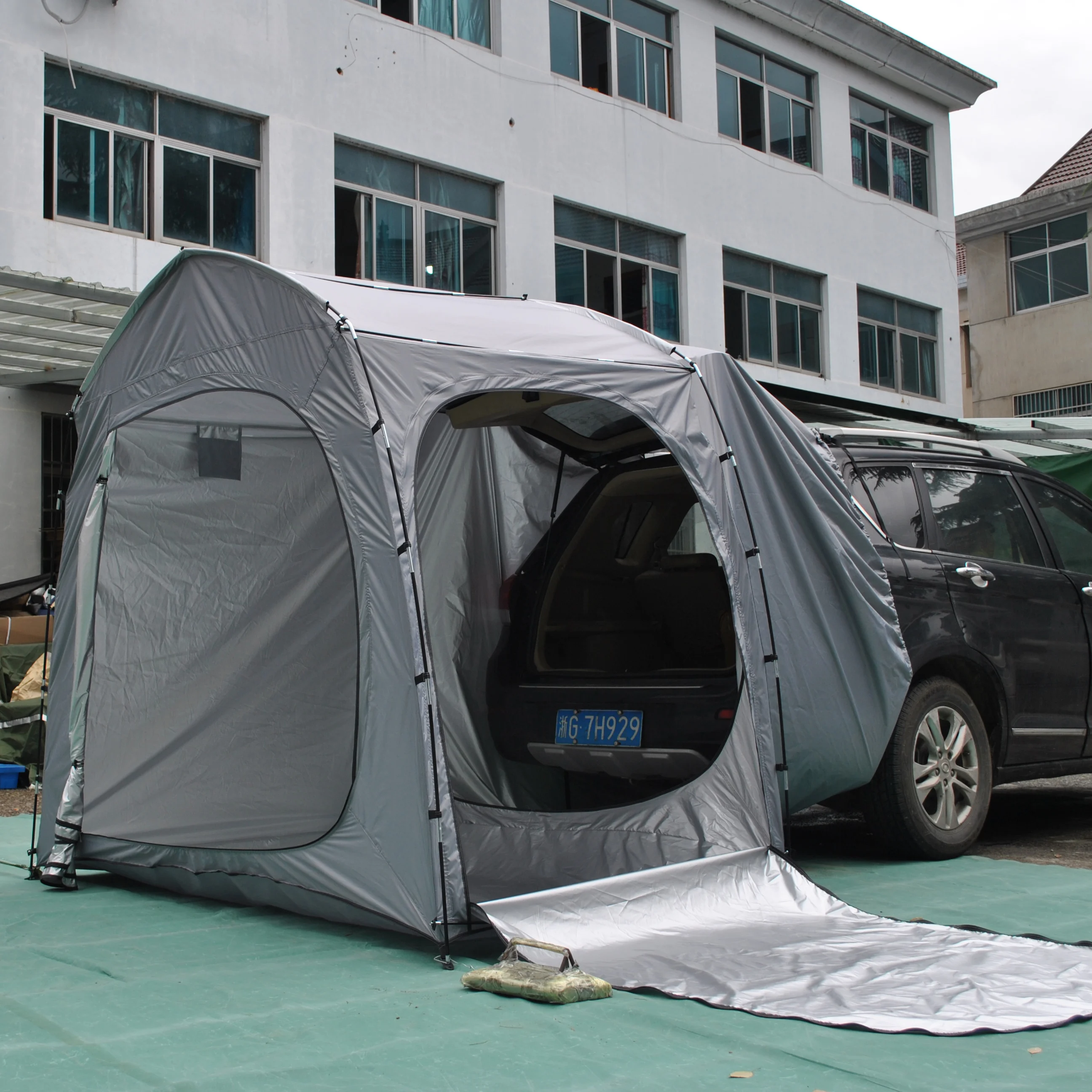 Easy to Set Up SUV Tents, Multi Hatchback Tents, Waterproof Family Camping Tent, Connected to Vehicle, SUV Tailgate Tent