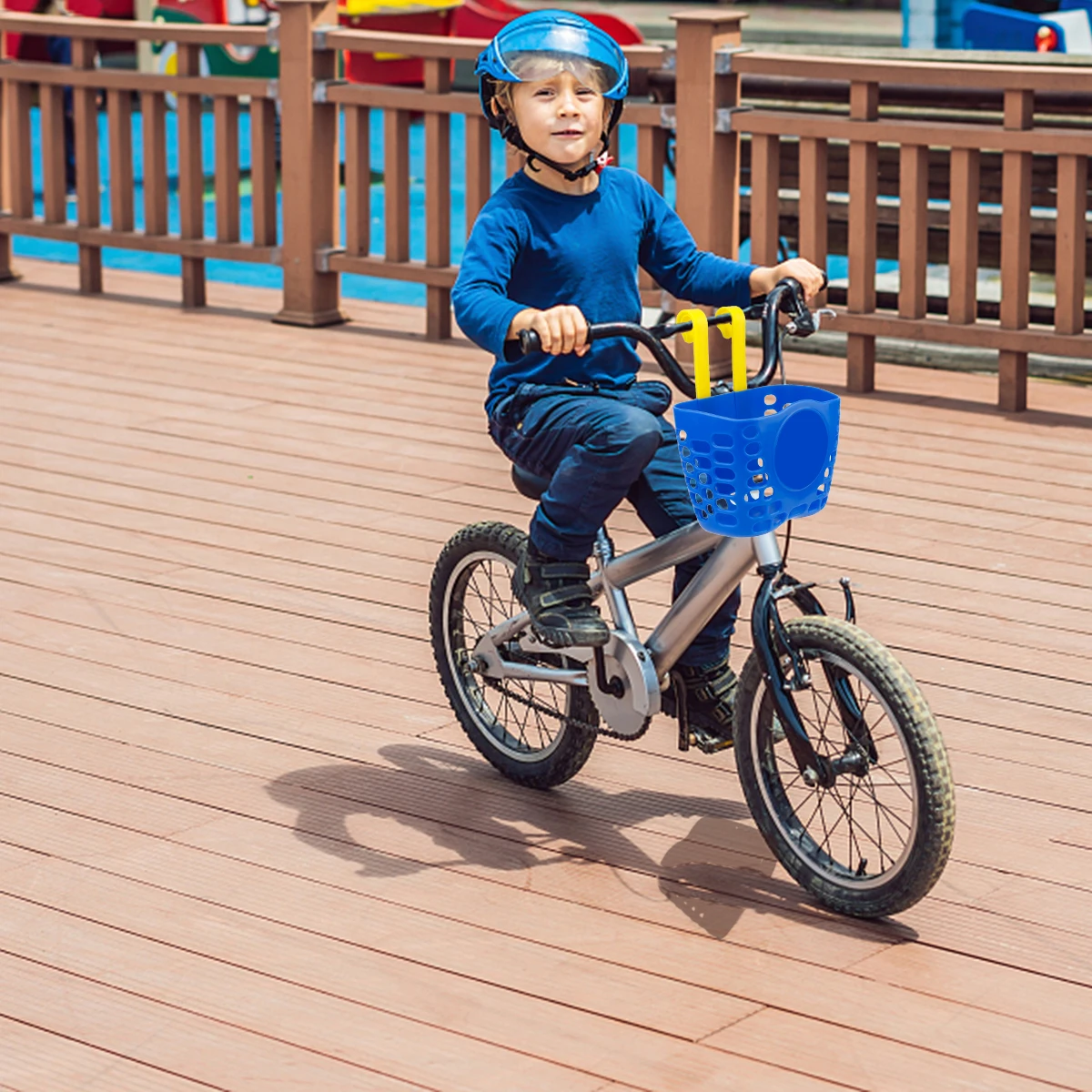 

Kids Bike Basket Front Mounted Plastic Storage Basket Wear Resistant Portable Design Easy Attach No Tools Needed for Cycling