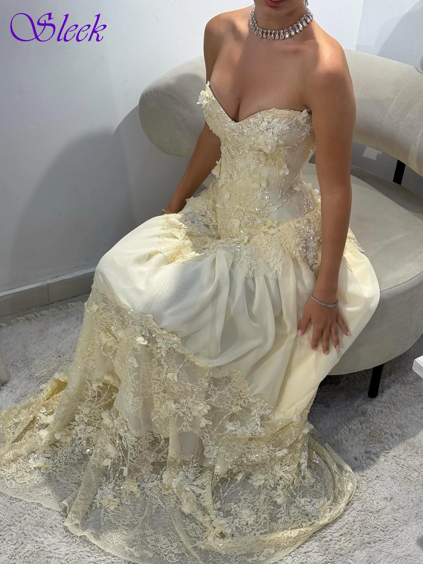 Elegancka, szyta na miarę suknia wieczorowa w kształcie litery A, bez ramiączek, modna, z temperamentem, szyta na zamówienie na specjalne okazje, wysokiej jakości suknia na studniówkę.