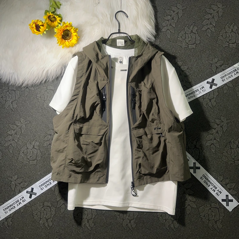 Loose Fit Casual Workwear Vest Men Summer Tactical Shoulder Pad Hooded Jacket Outerwear Street Style Youthful Energy Pure Color