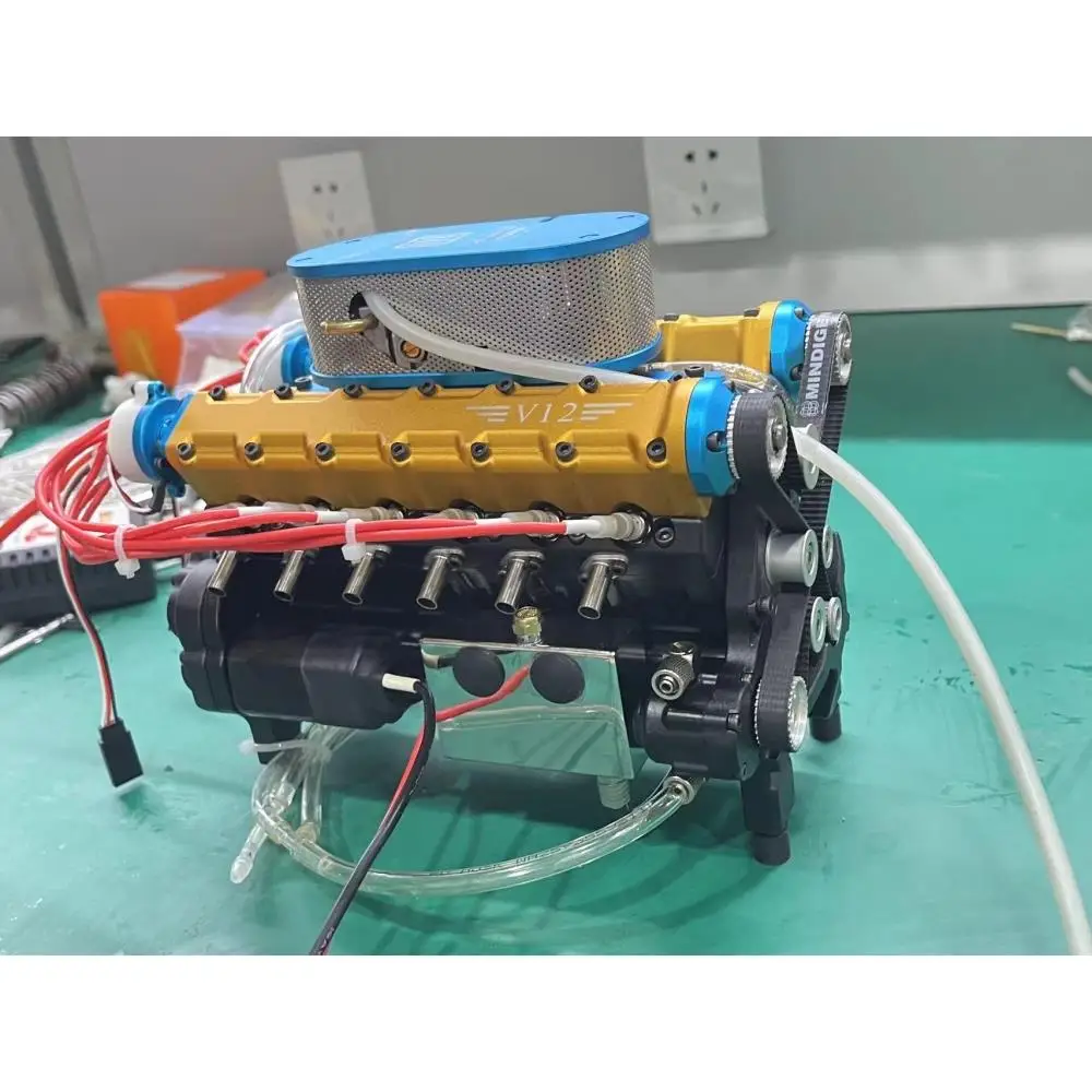 Modelo de motor de combustible V12, versión de doble distribuidor totalmente metálica, modelo de motor de alta potencia, juguete ornamental de mesa